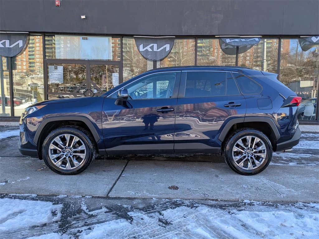 Used 2019 Toyota RAV4 XLE Premium w/ Cold Weather Package image 11