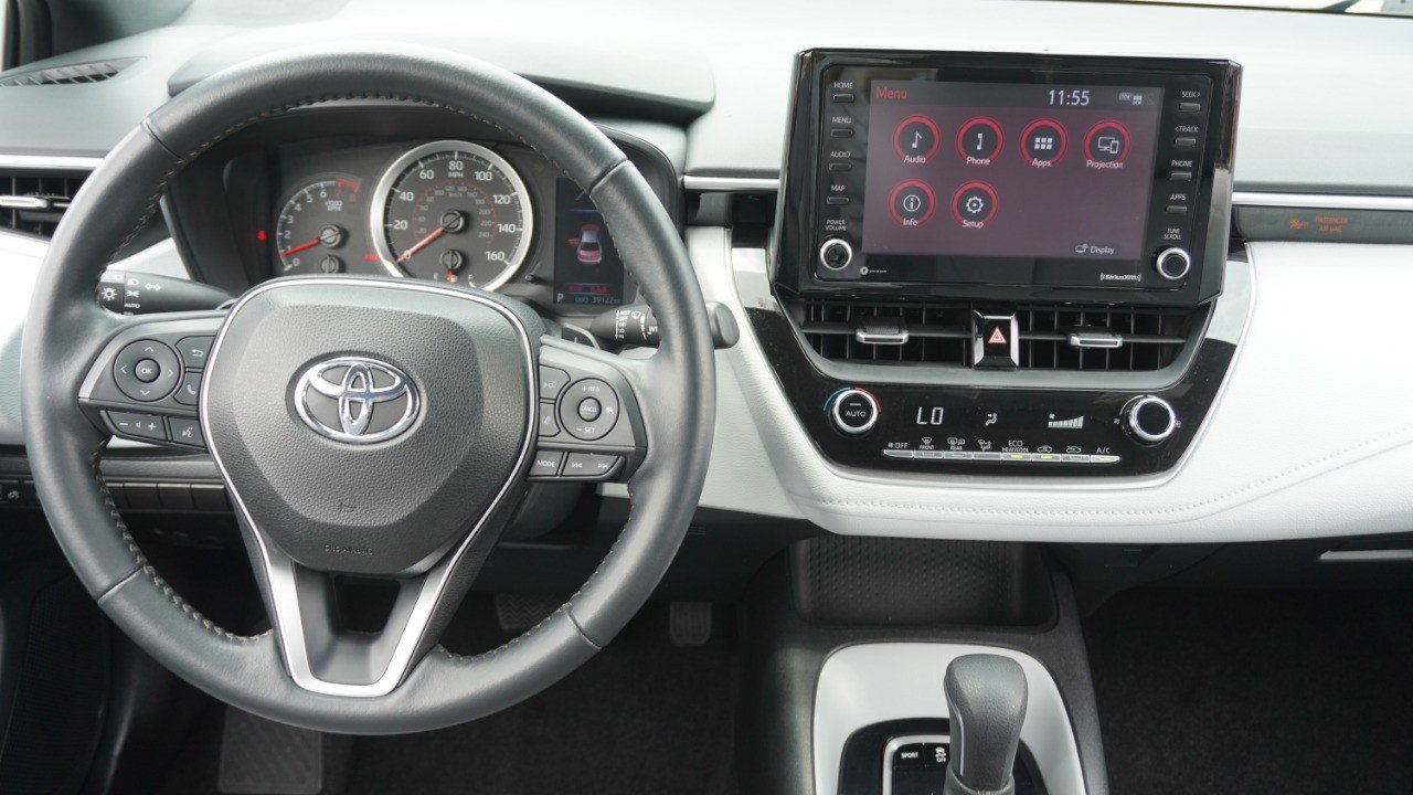 Used 2022 Toyota Corolla SE FWD image 27