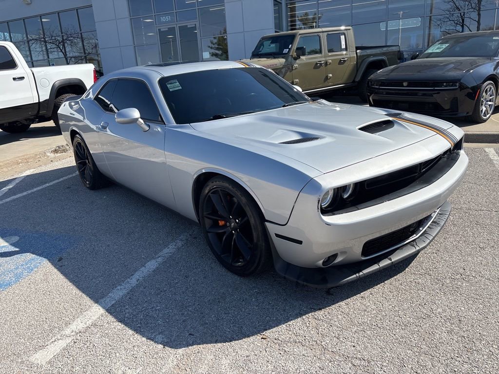 Used 2023 Dodge Challenger GT w/ Plus Package image 6