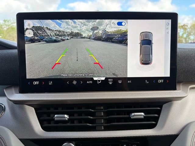New 2026 Ford Explorer Active RWD image 19