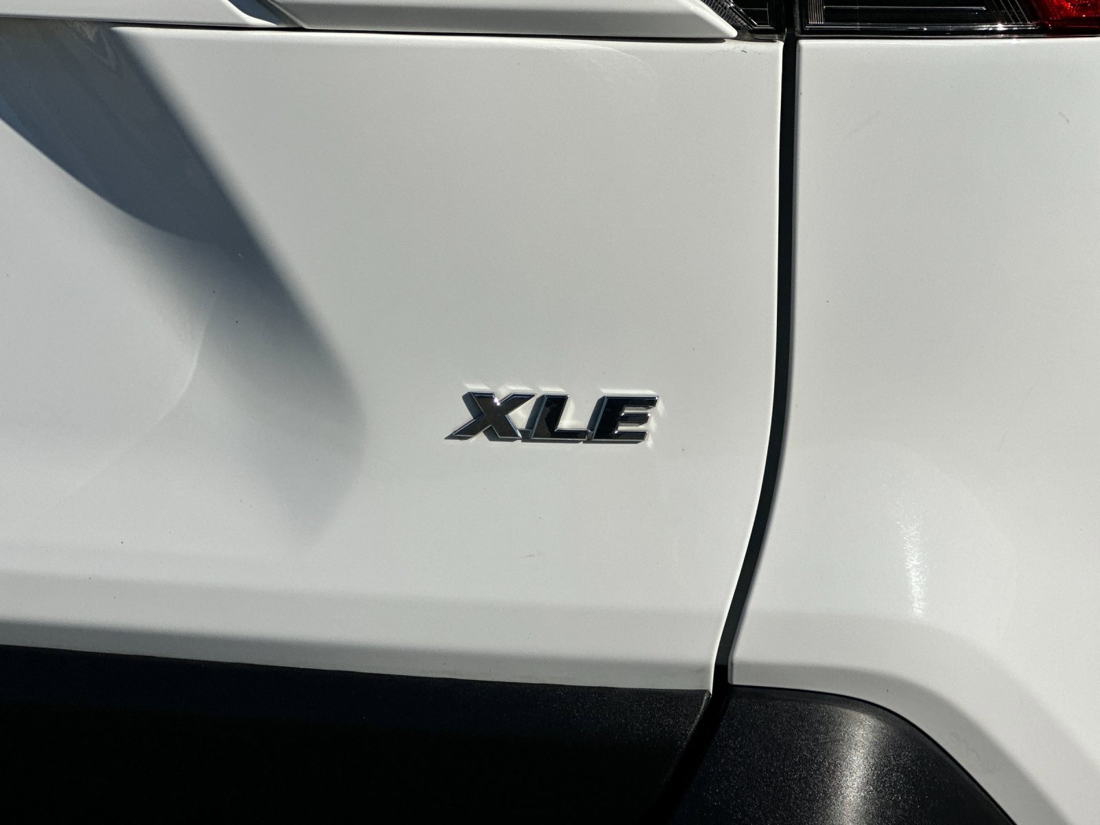 Used 2024 Toyota RAV4 XLE image 33