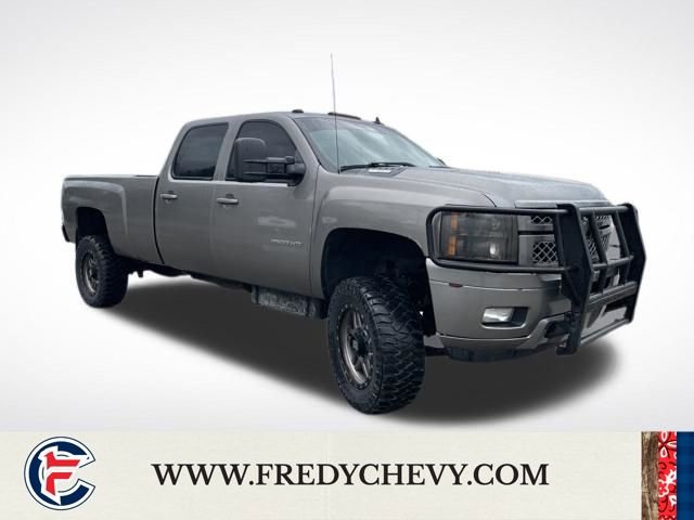 Used 2014 Chevrolet Silverado 2500 LT w/ Z71 Appearance Package image 32