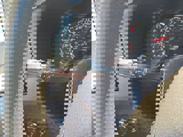 New 2025 Chevrolet Express 3500 w/ Driver Convenience Package image 18