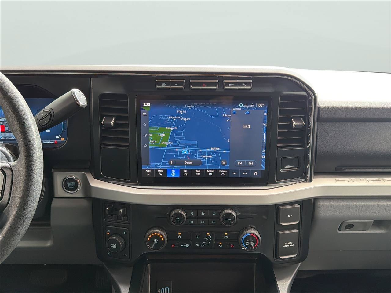 Used 2024 Ford F250 4x4 Crew Cab Super Duty image 22