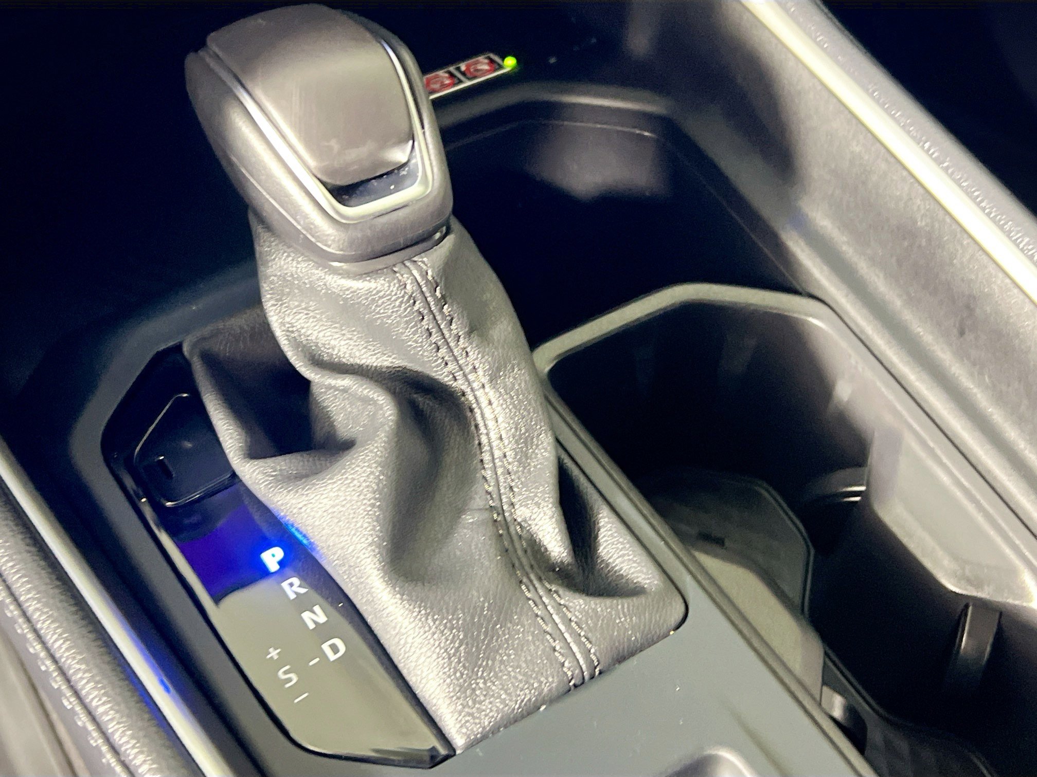 Used 2024 Toyota Grand Highlander Limited image 25