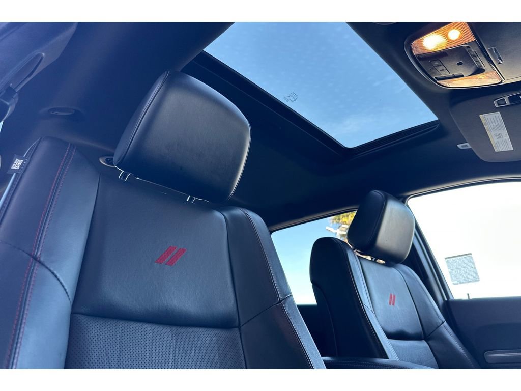 Used 2024 Dodge Durango GT image 19