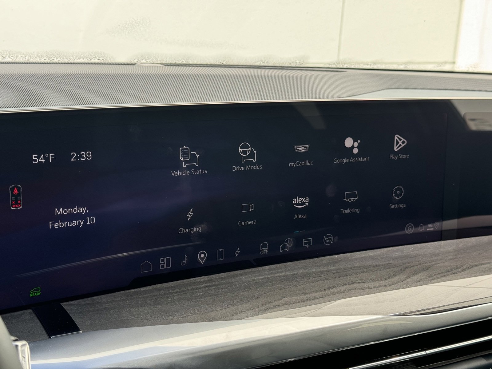 New 2025 Cadillac Escalade IQ Luxury 2 image 22