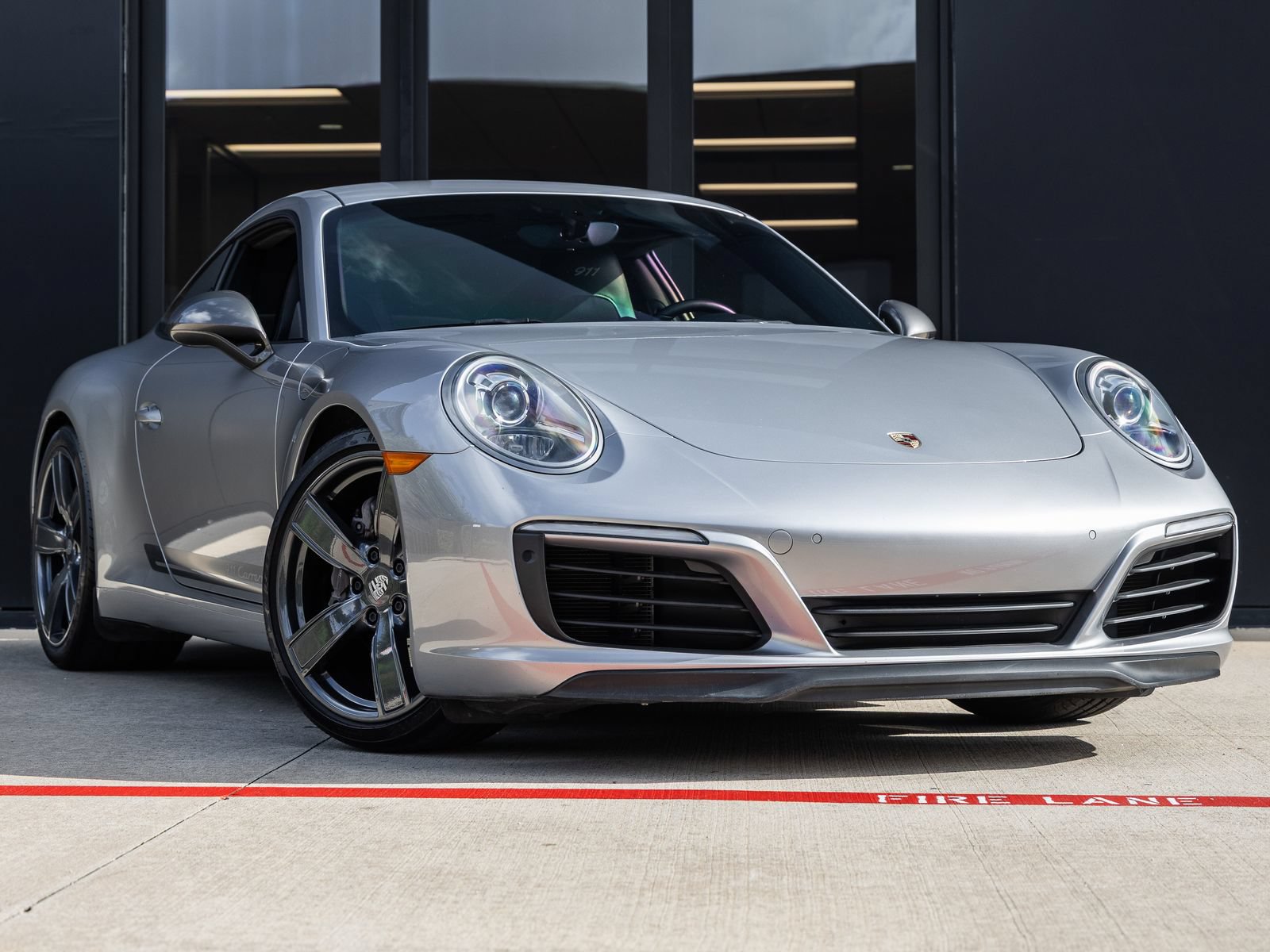 Certified 2018 Porsche 911 Carrera T RWD image 6