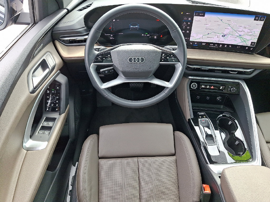 Used 2025 Audi Q5 Premium Plus AWD/4WD image 12