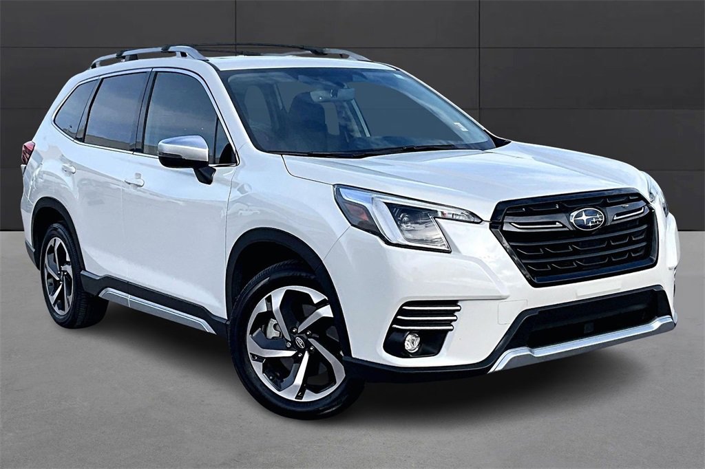 Used 2024 Subaru Forester Touring image 7