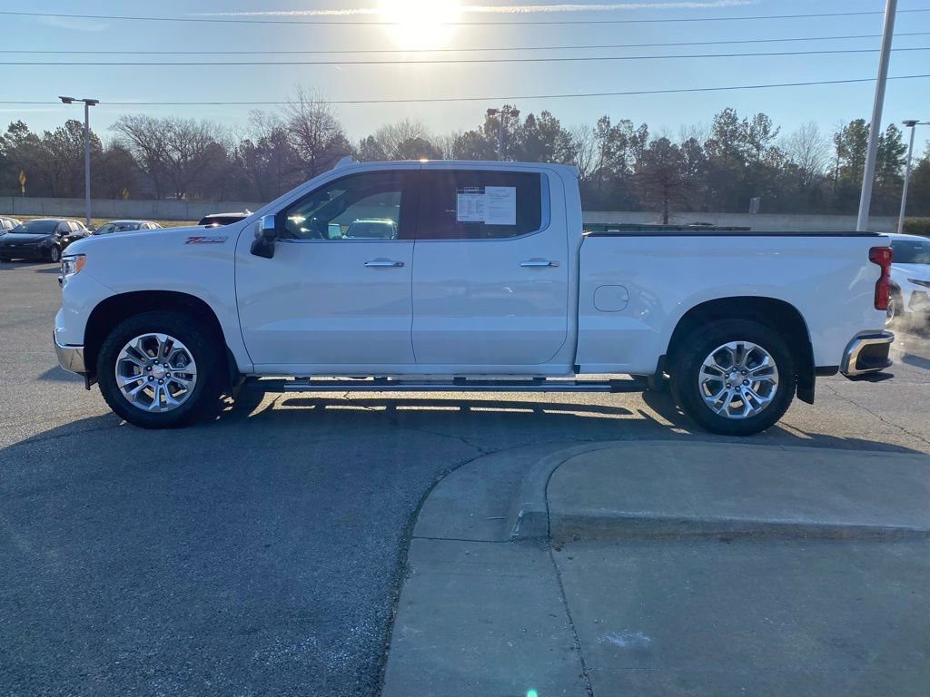 Used 2023 Chevrolet Silverado 1500 LTZ image 4