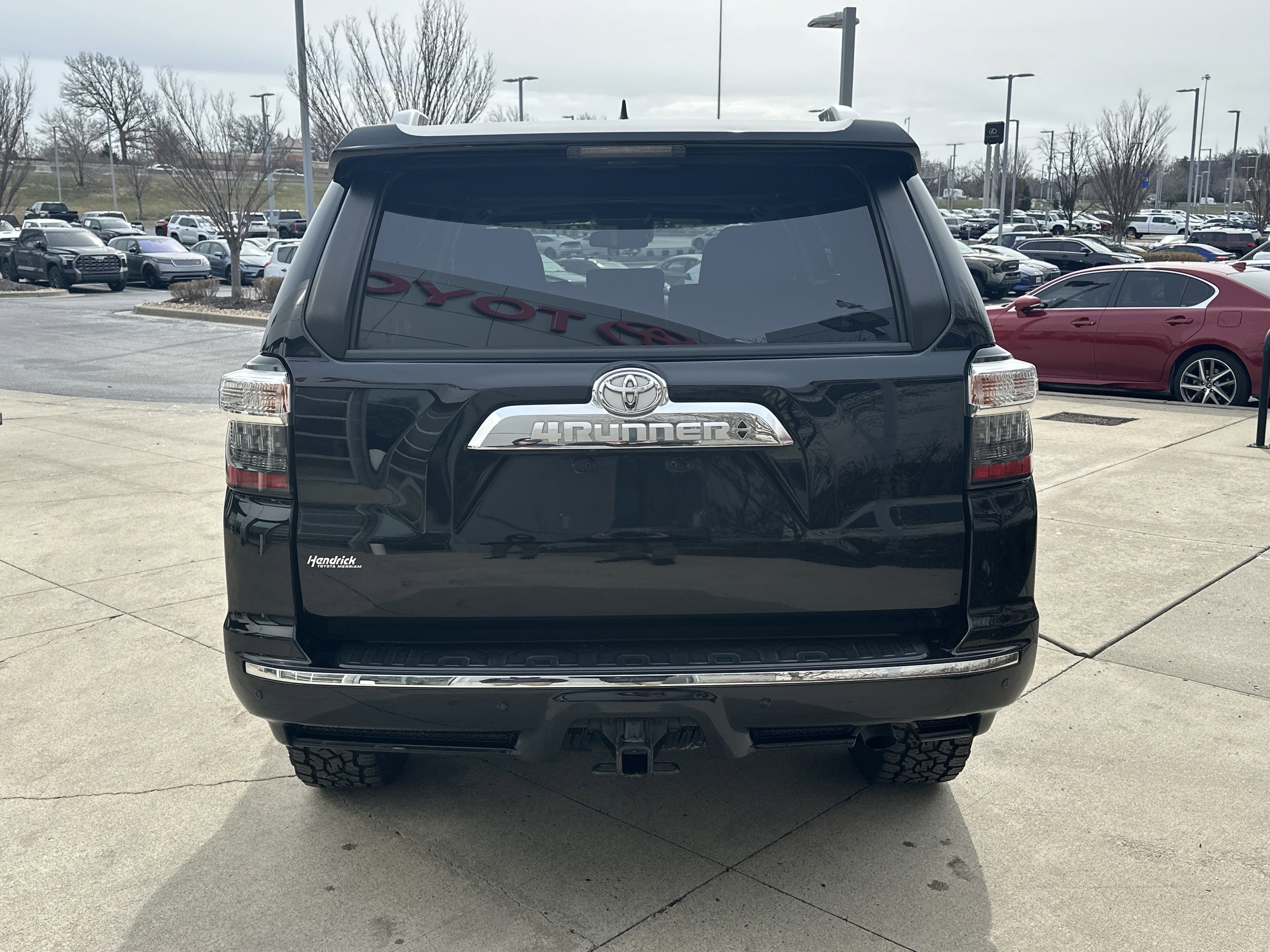 Used 2022 Toyota 4Runner Limited image 8