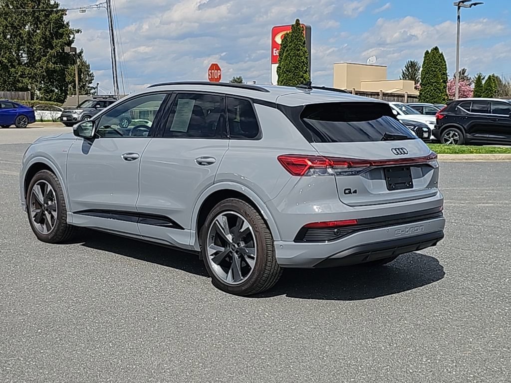 Used 2024 Audi Q4 e-tron Prestige w/ Black Optic Package image 8