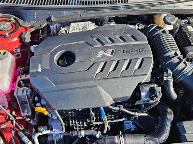 Used 2025 Hyundai Elantra N FWD image 19