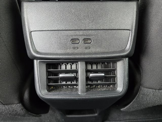 Used 2025 Chevrolet Equinox LT AWD/4WD image 21