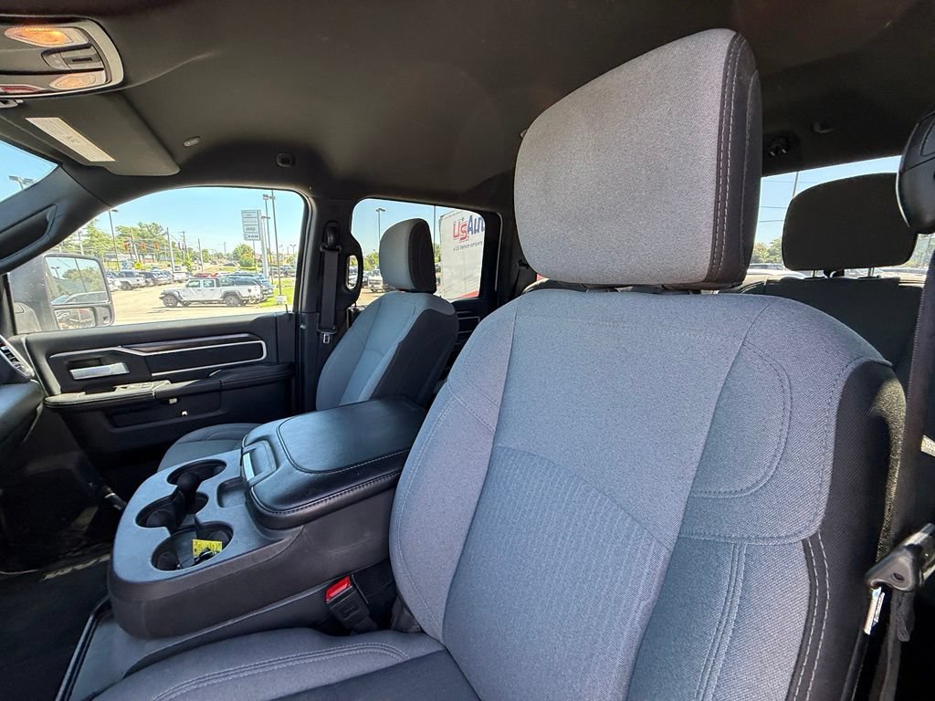 Used 2024 RAM 2500 Big Horn AWD/4WD image 15