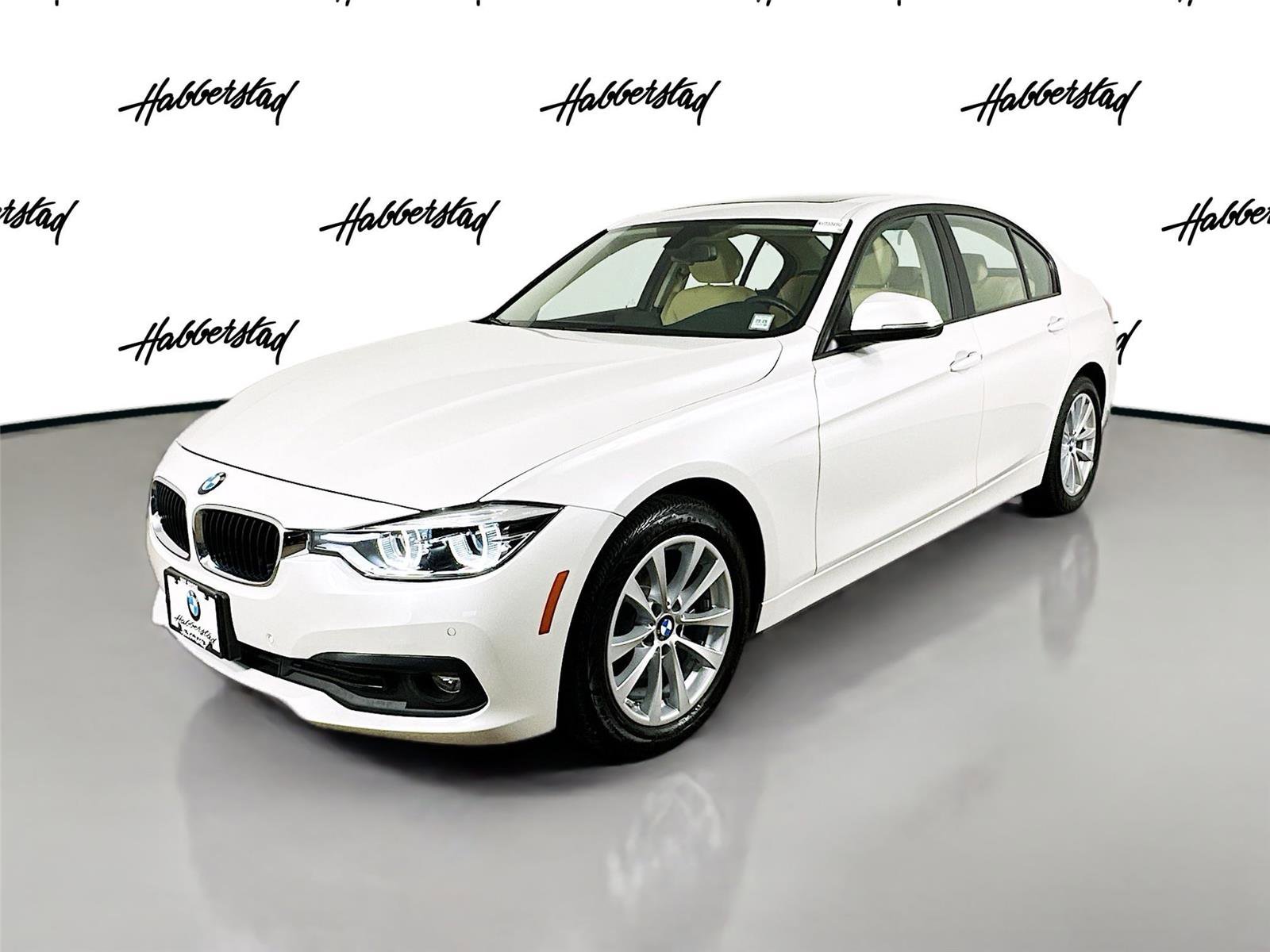 Used 2018 BMW 320i xDrive Sedan w/ Convenience Package