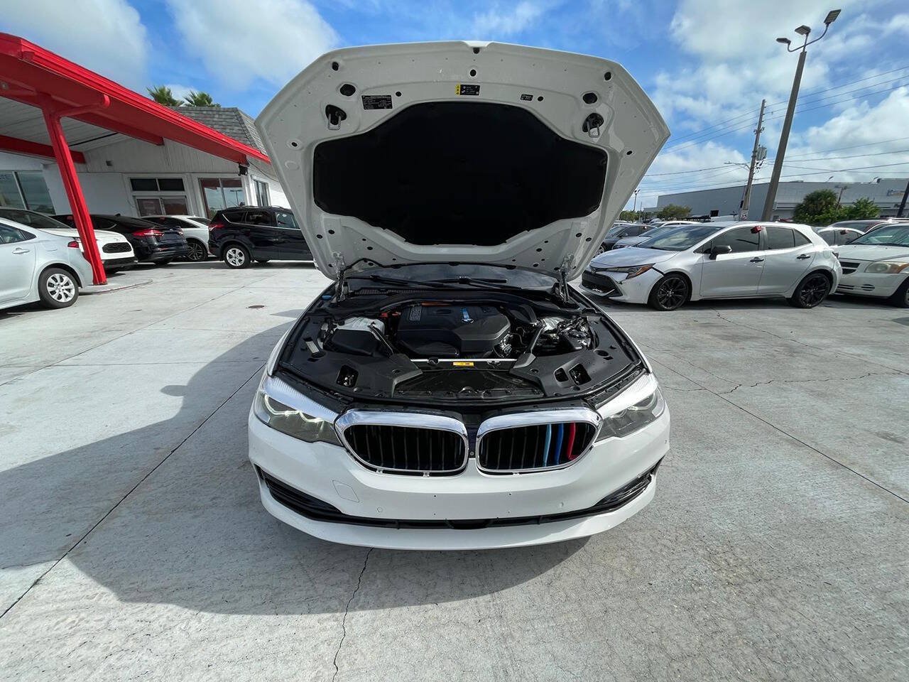 Used 2018 BMW 530e xDrive AWD/4WD image 18