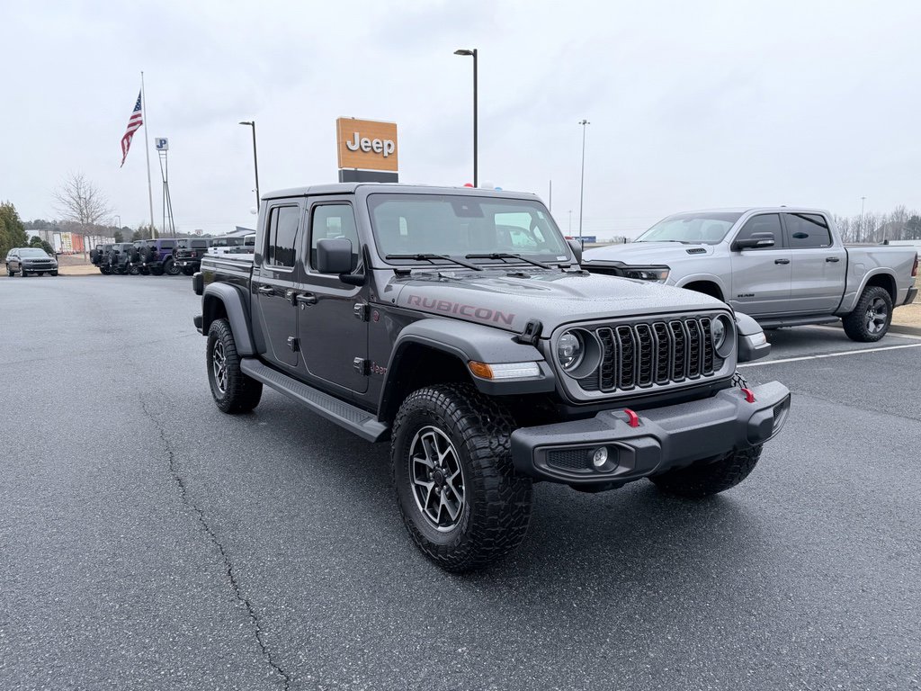Used 2025 Jeep Gladiator Rubicon w/ Safety Group image 2
