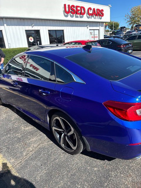 Used 2021 Honda Accord Sport image 11