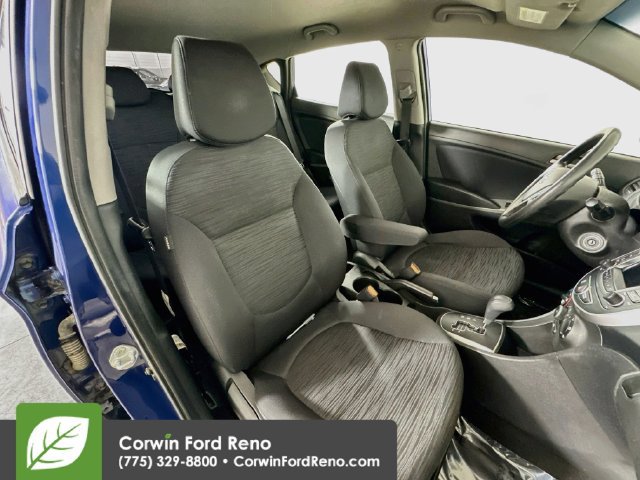 Used 2015 Hyundai Accent GS FWD image 27