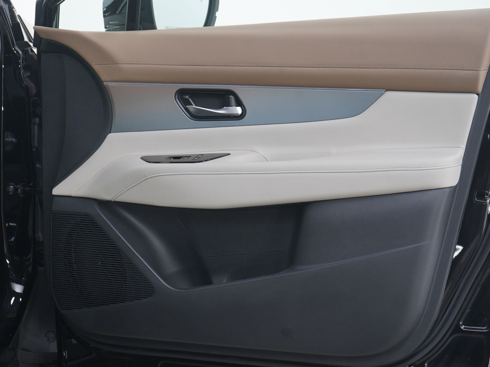 Used 2025 Nissan Murano Platinum w/ Cargo Package image 9