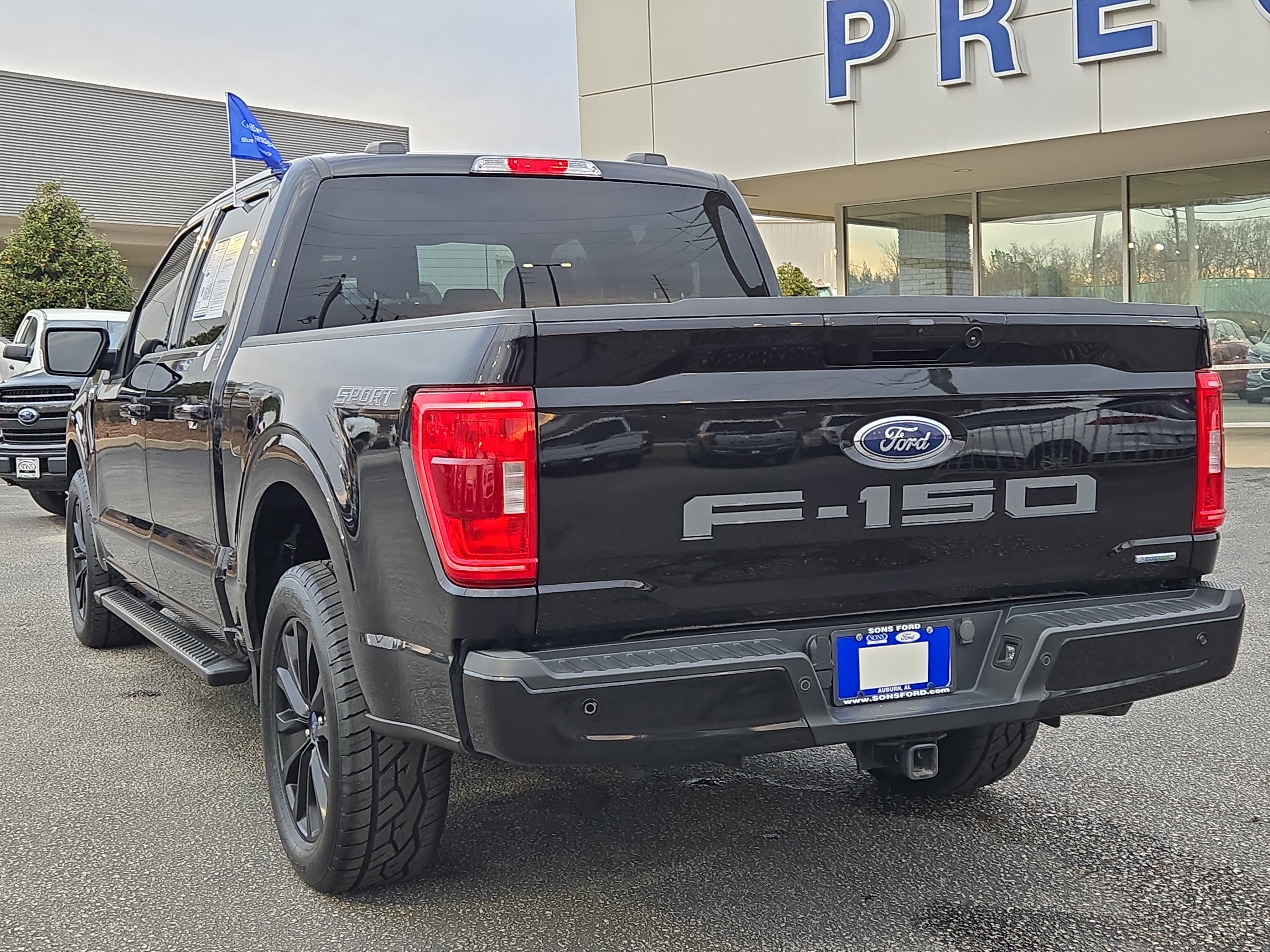 Certified 2023 Ford F150 XLT w/ Equipment Group 302A High image 10