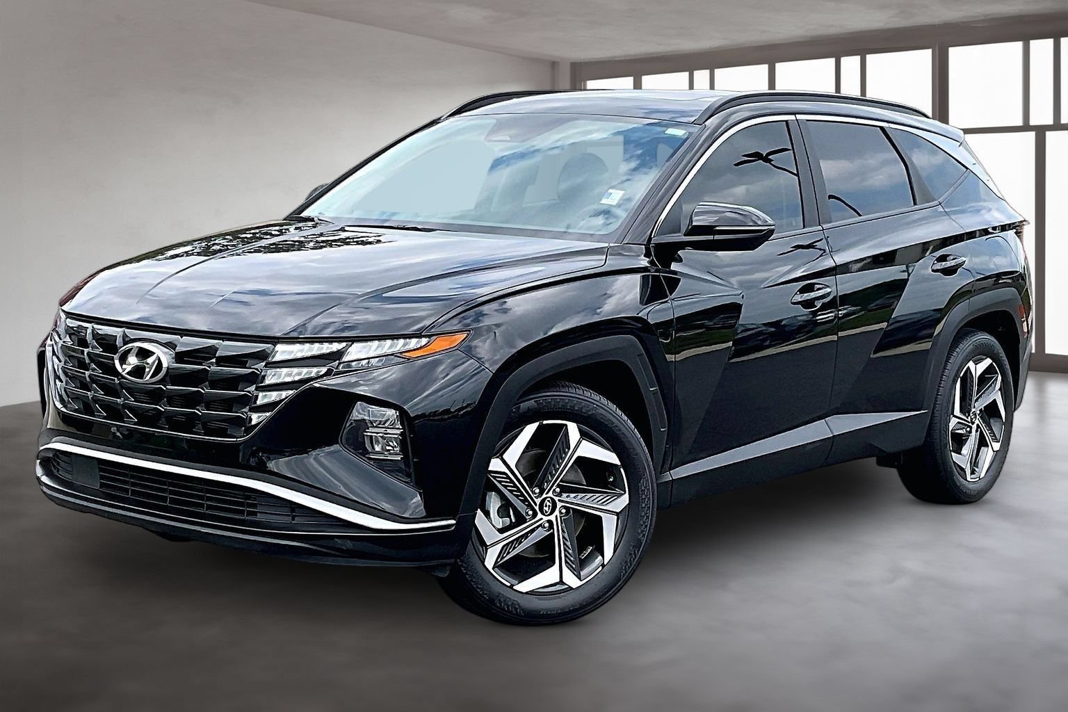 Used 2023 Hyundai Tucson SEL w/ Convenience Package FWD image 3