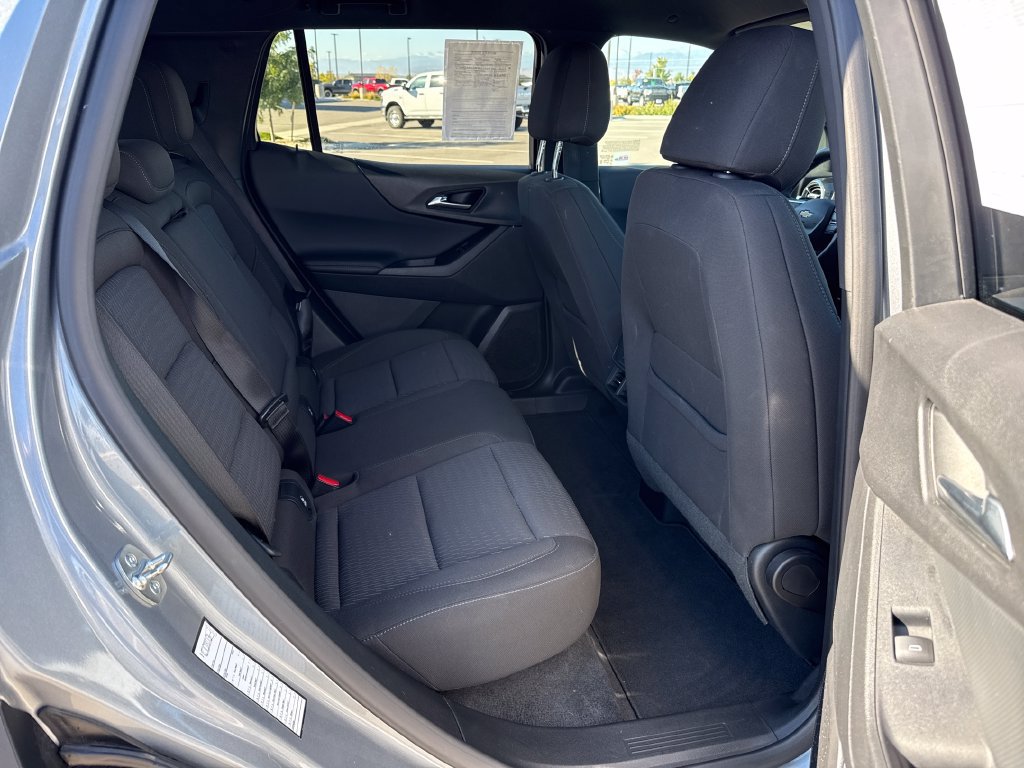 Used 2026 Chevrolet Equinox LT AWD/4WD image 25