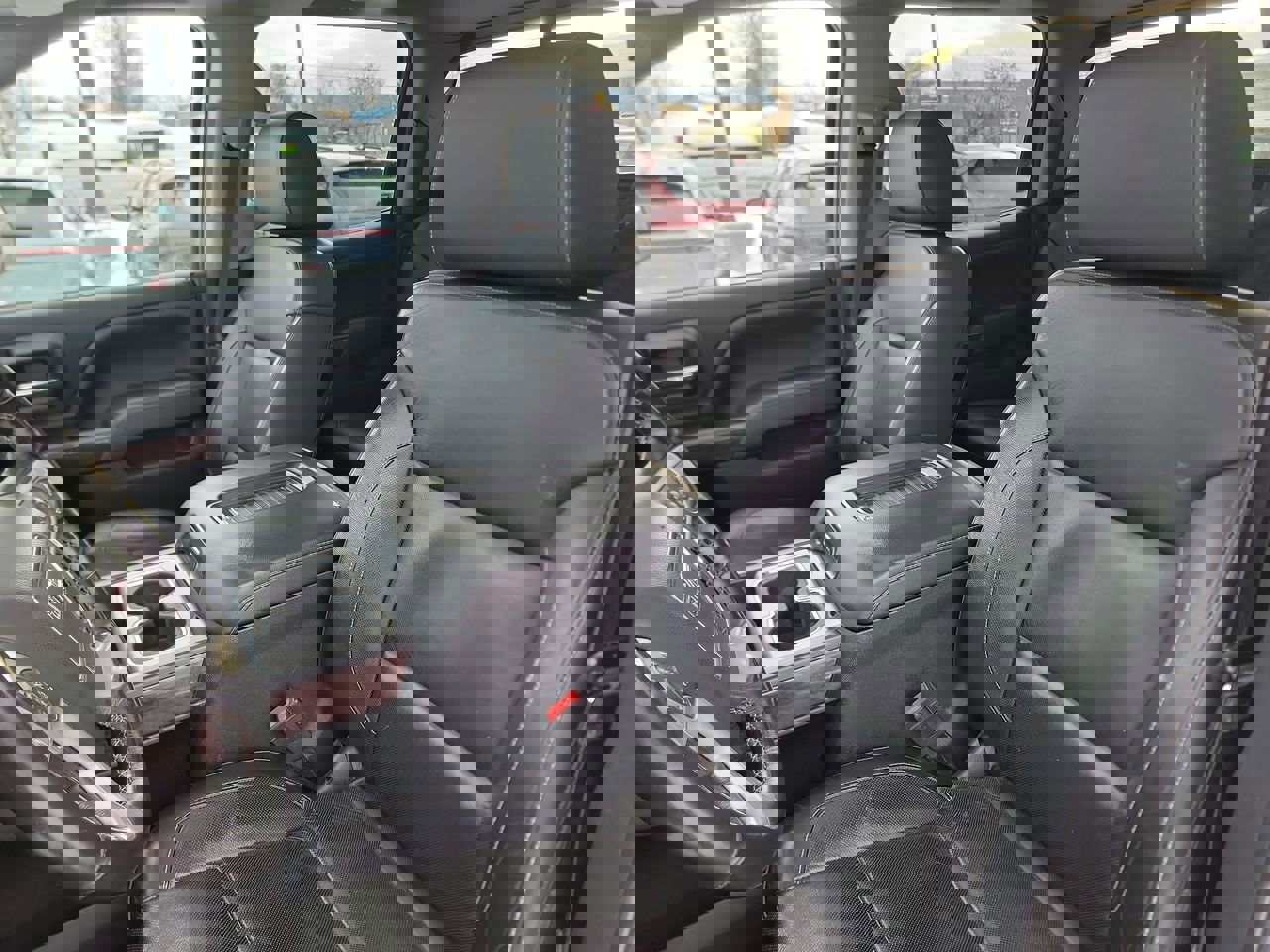 Used 2018 GMC Sierra 1500 SLT image 13