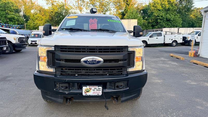 Used 2017 Ford F250 XL w/ Power Equipment Group AWD/4WD image 6