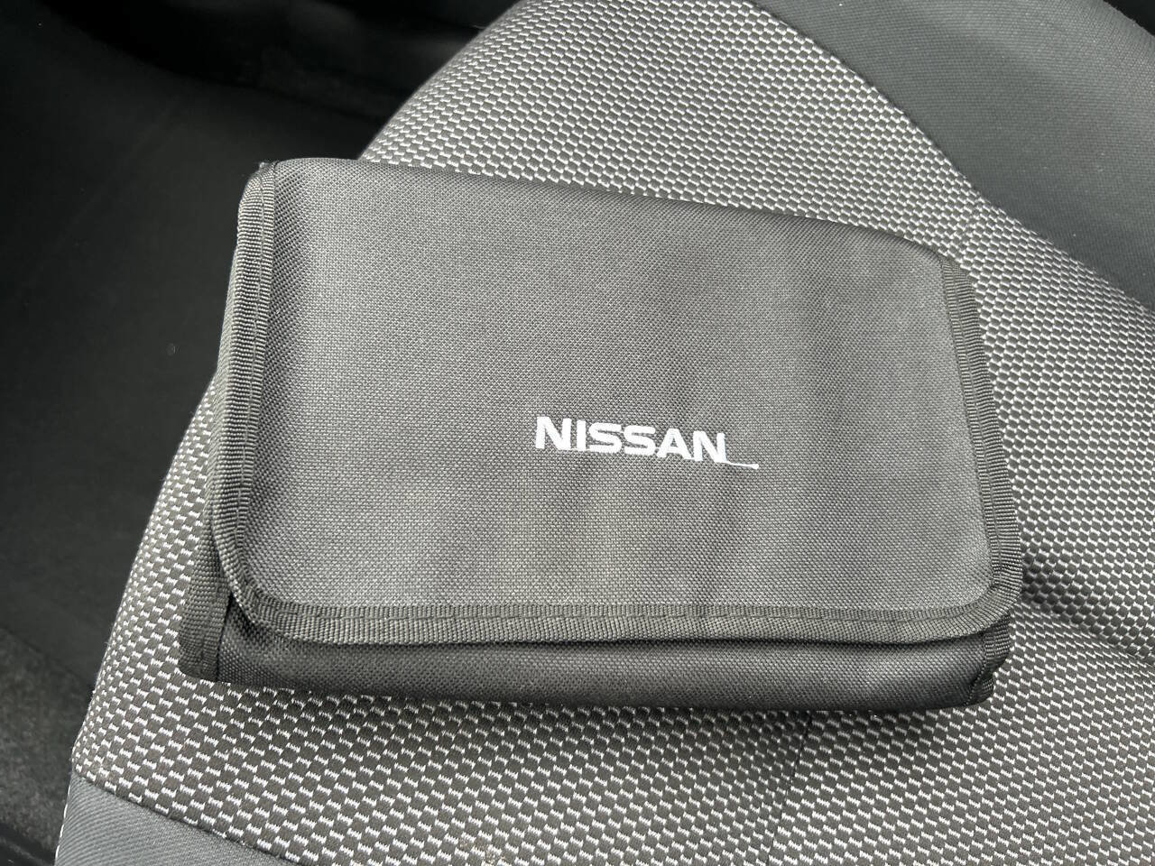 Used 2017 Nissan Versa SV image 29