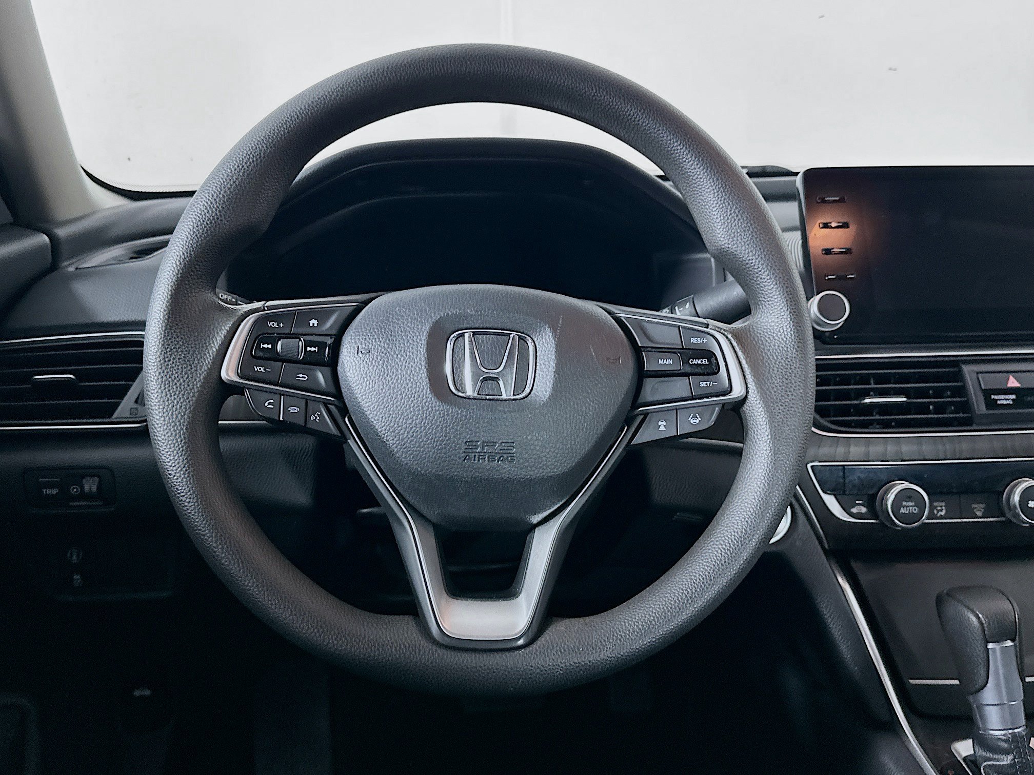 Used 2019 Honda Accord EX image 18