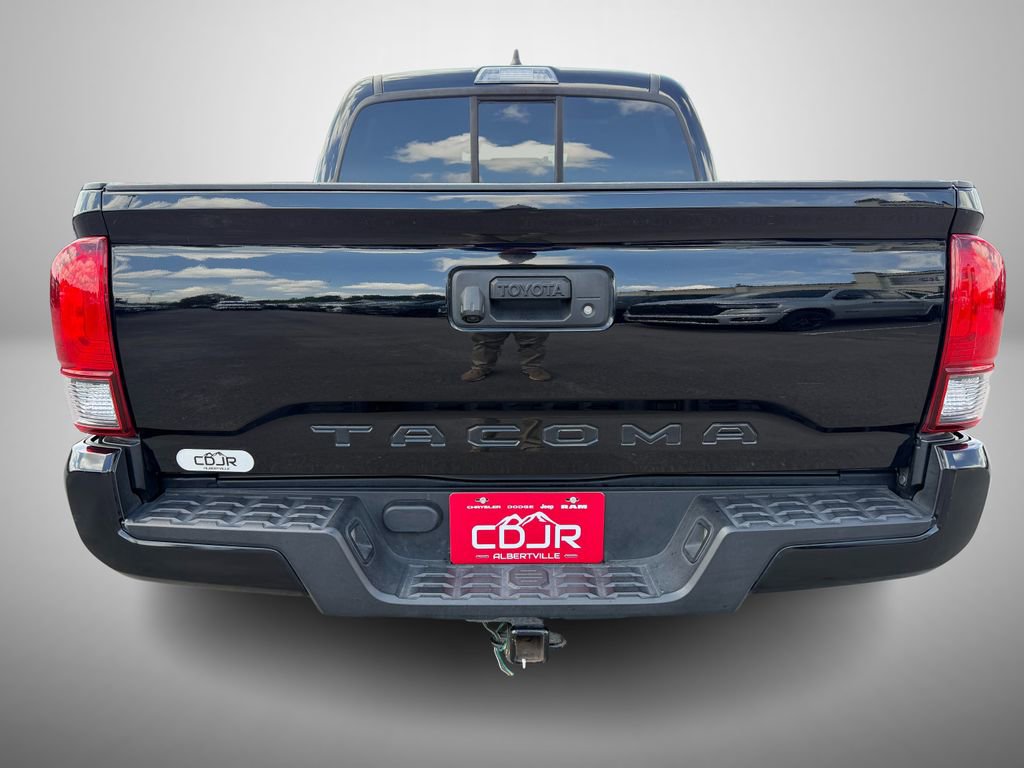 Used 2020 Toyota Tacoma SR w/ SR Convenience Package RWD image 9