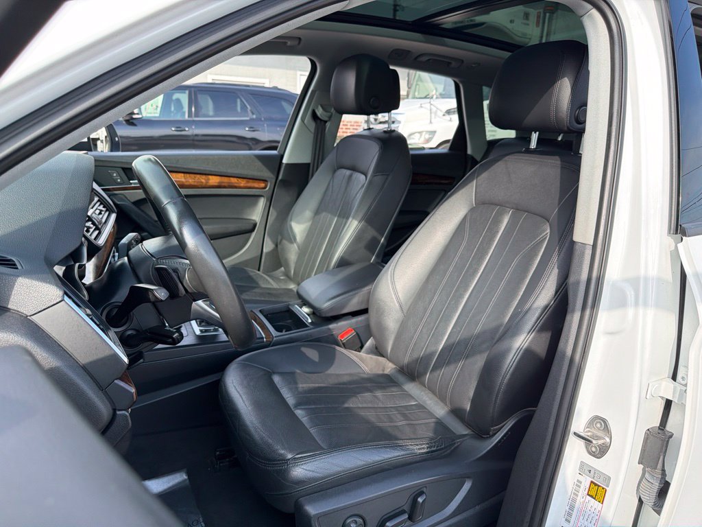 Used 2018 Audi Q5 2.0T Premium AWD/4WD image 28