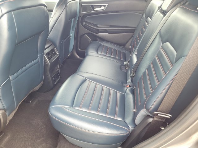 Certified 2023 Ford Edge SEL w/ Sport Appearance Package AWD/4WD image 12