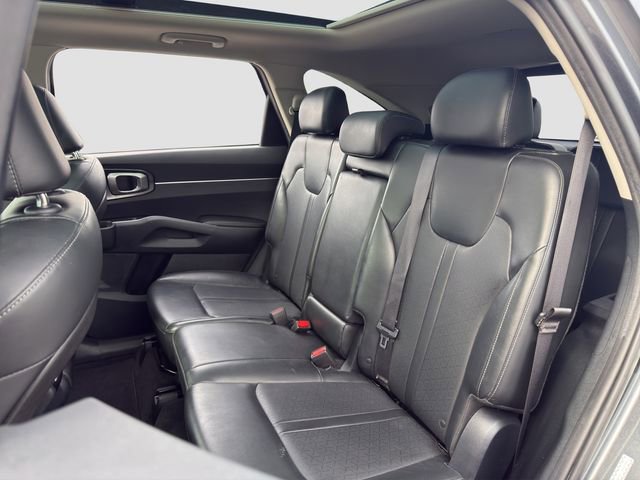 Used 2021 Kia Sorento S w/ Panoramic Sunroof Package AWD/4WD image 13