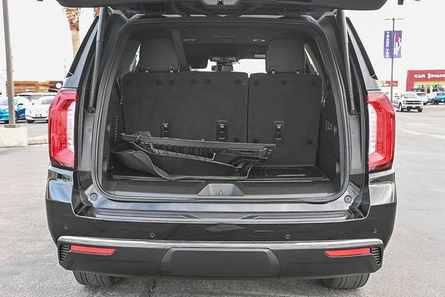 Used 2024 GMC Yukon SLT w/ SLT Luxury Package image 27