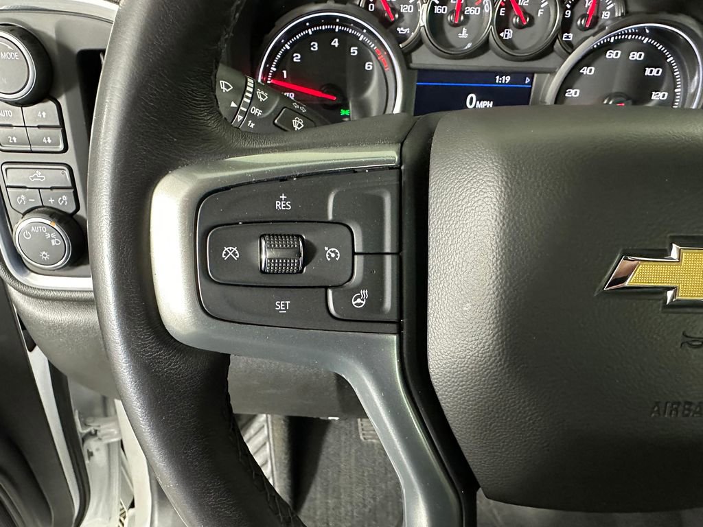 Used 2022 Chevrolet Silverado 1500 LT w/ Z71 Off-Road Package image 13