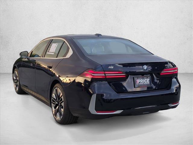 Certified 2026 BMW i5 eDrive40 RWD image 8