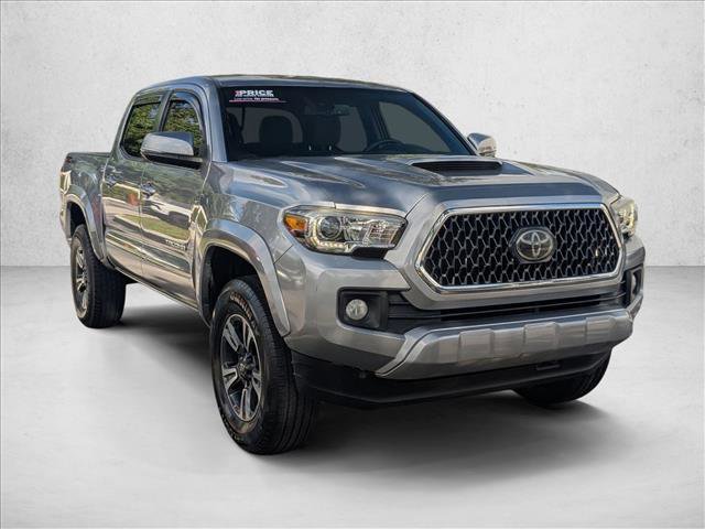 Used 2019 Toyota Tacoma TRD Sport image 3