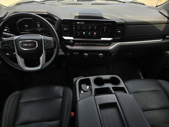 Used 2025 GMC Sierra 1500 SLT AWD/4WD image 13