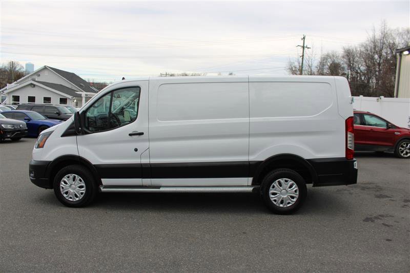 Used 2024 Ford Transit 250 Low Roof w/ Exterior Upgrade Package image 5