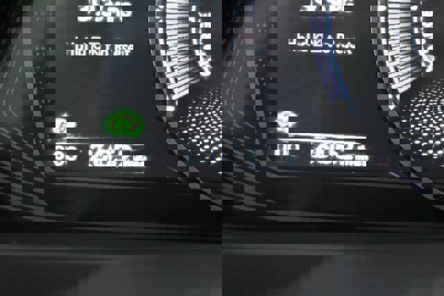 Used 2023 Lexus UX 250h Premium image 48