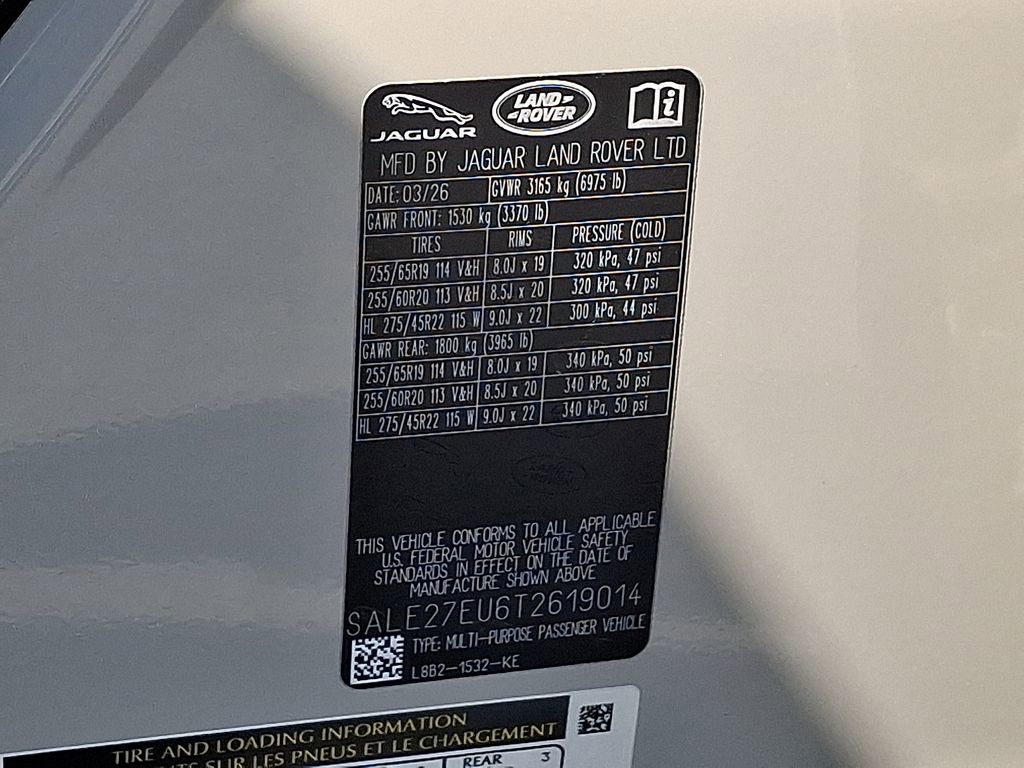 New 2026 Land Rover Defender 110 X-Dynamic SE AWD/4WD image 18