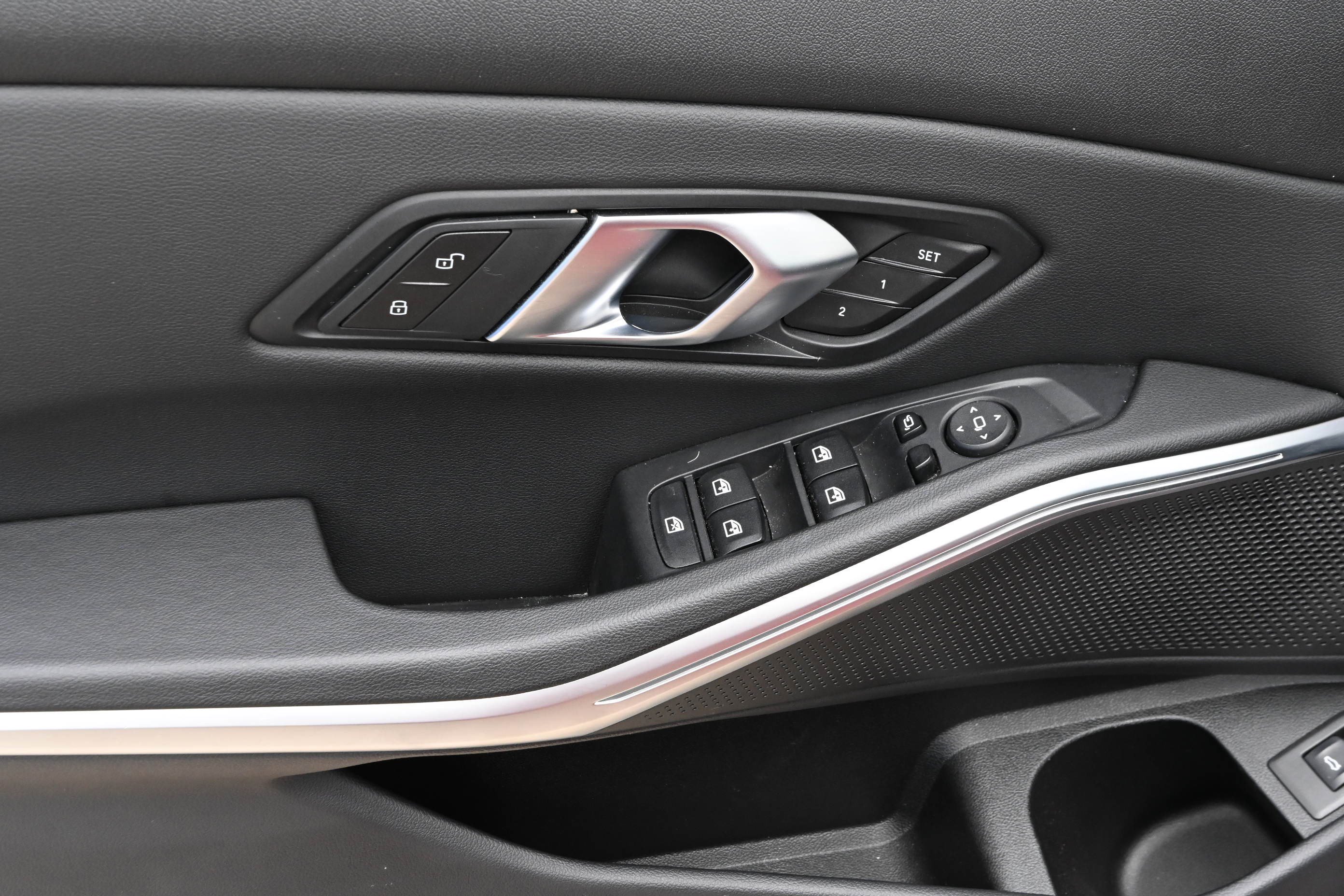 Certified 2024 BMW 330i Sedan w/ Premium Package image 26