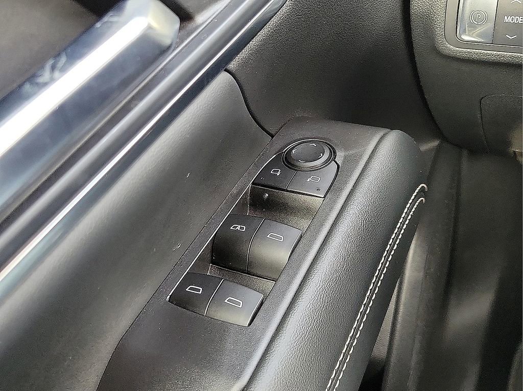 Used 2025 GMC Terrain Elevation image 13