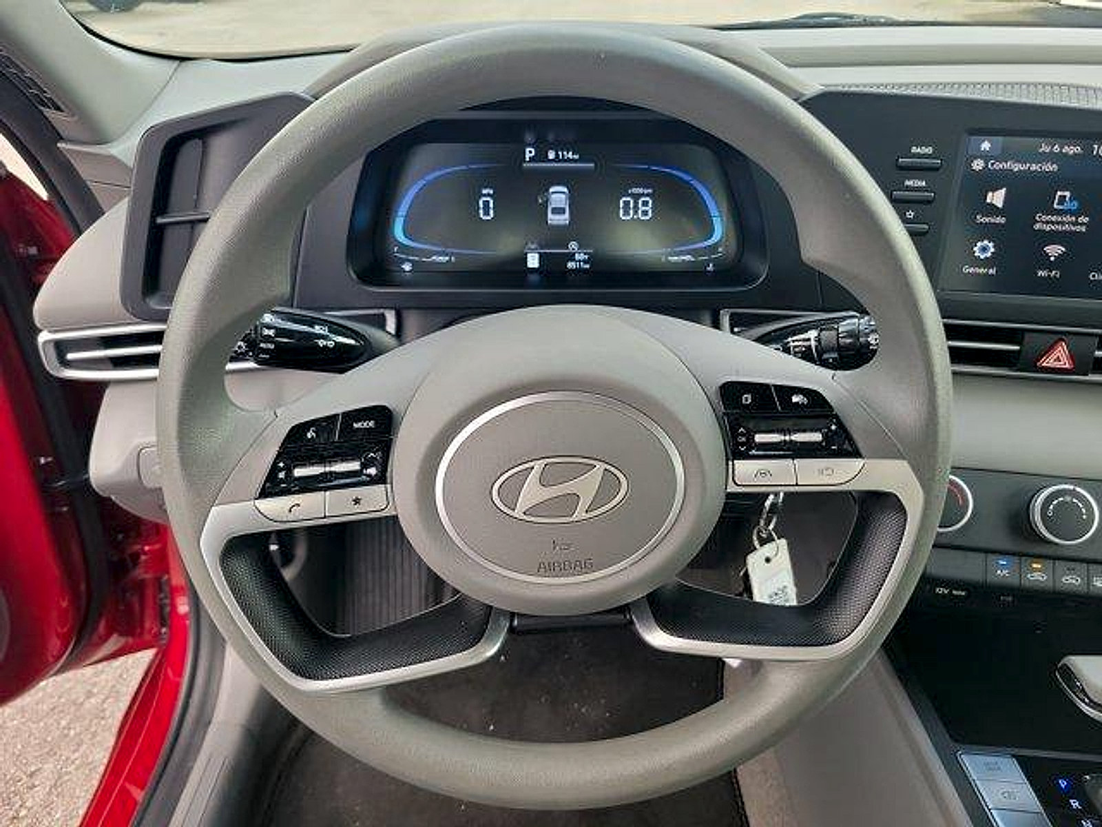 Certified 2025 Hyundai Elantra SE w/ Cargo Package FWD image 25