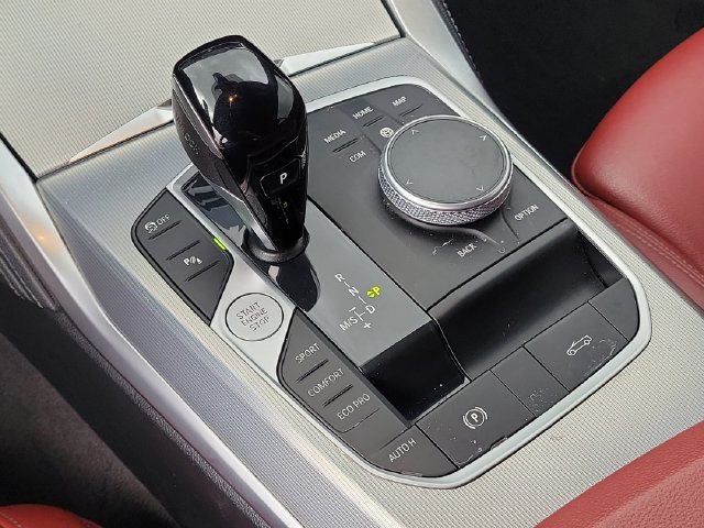 Used 2022 BMW M440i Convertible RWD image 26