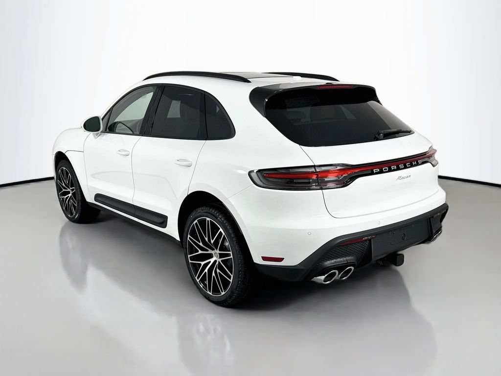 New 2026 Porsche Macan AWD/4WD image 3